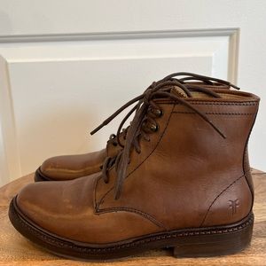 Frye James Lace Up Leather Boots in Cognac Brown Size 5.5/6